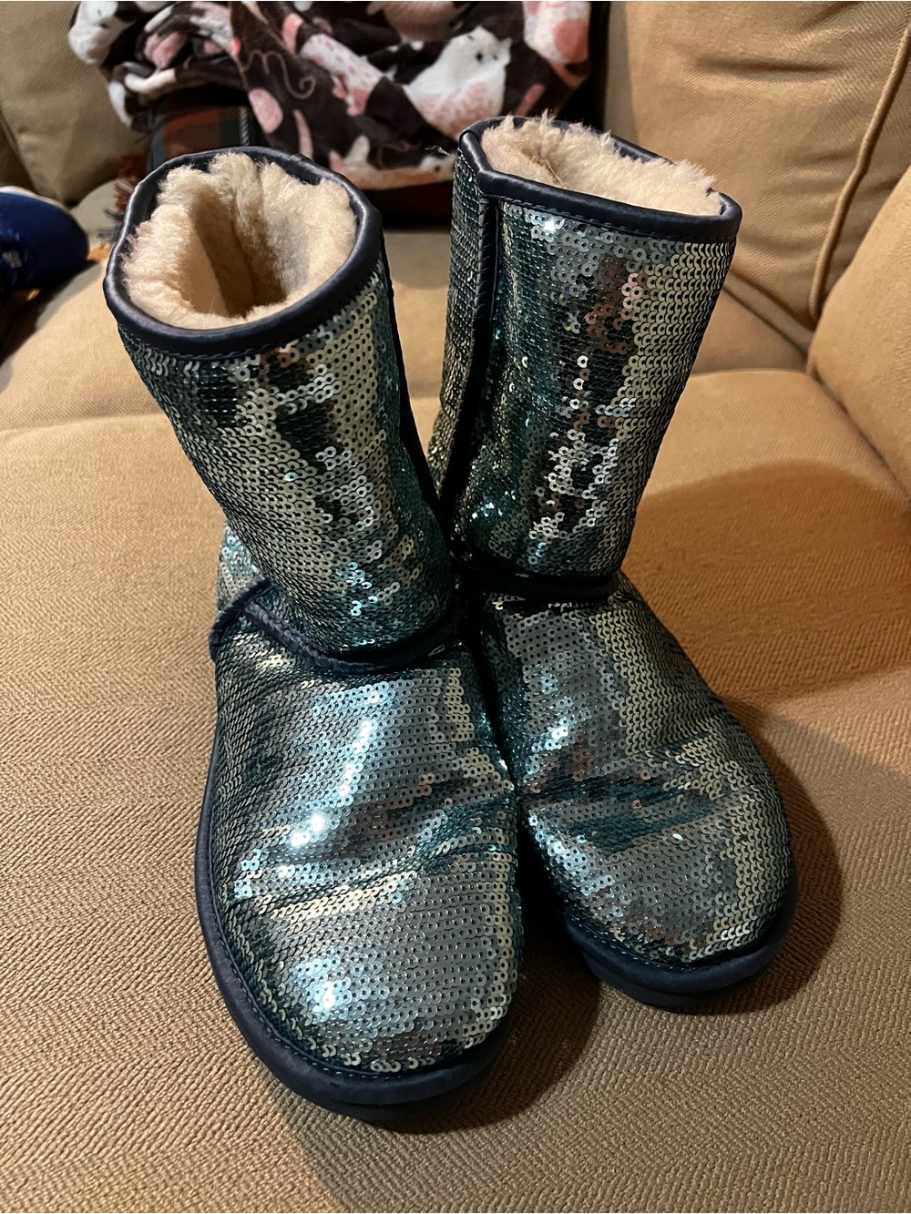 Ugg Sequin boots in dolphin blue- like new!
